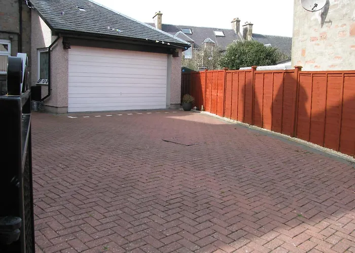 Fairfield Townhouse Guest House
