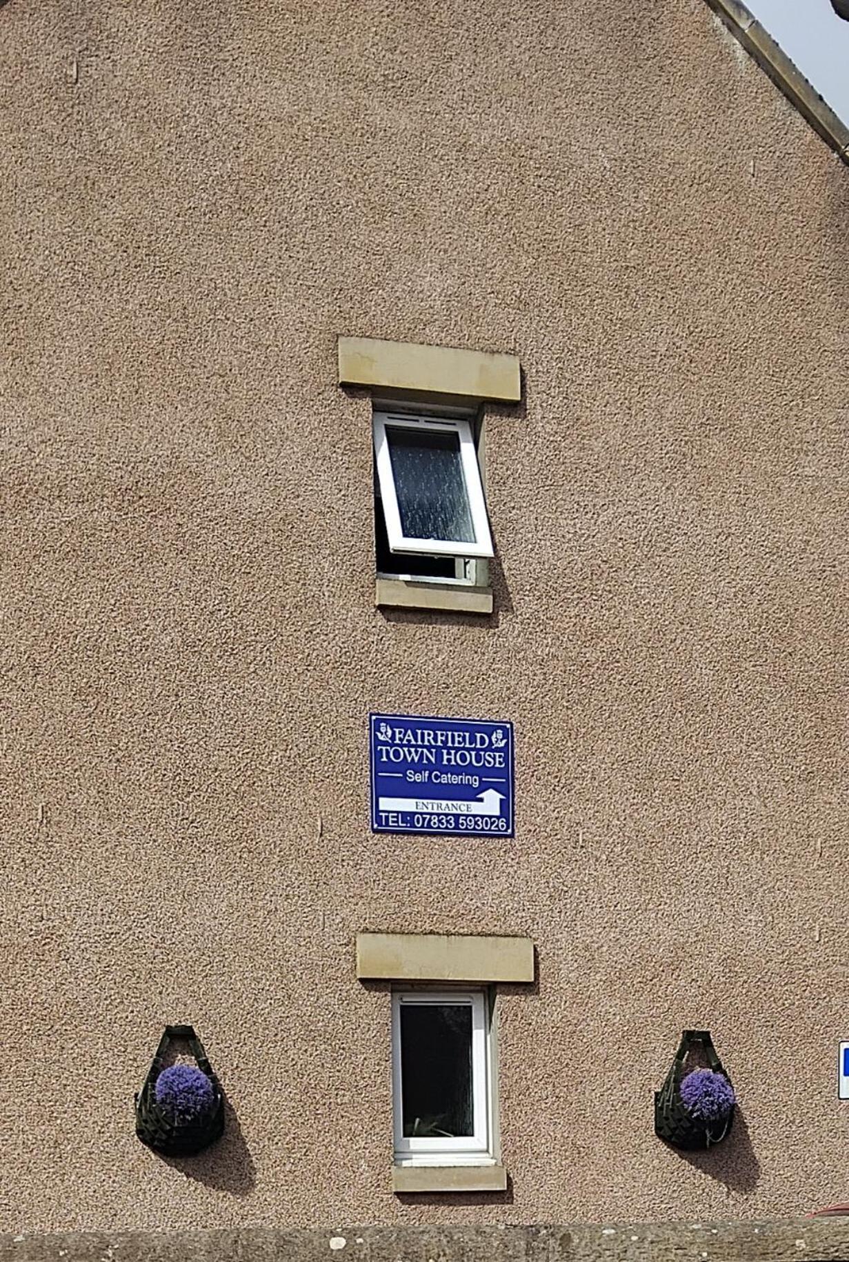 Fairfield Townhouse *